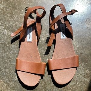 Steve Madden leather sandals